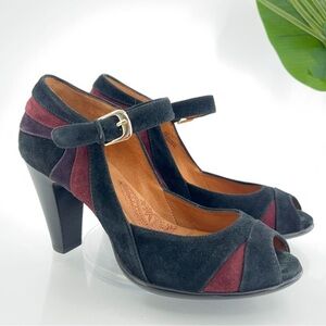 SOFFT suede Mary Jane’s peep toe